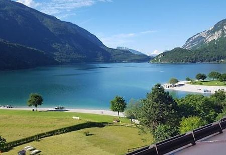 Ferienwohnung Chalet Arianna Molveno Exterior foto