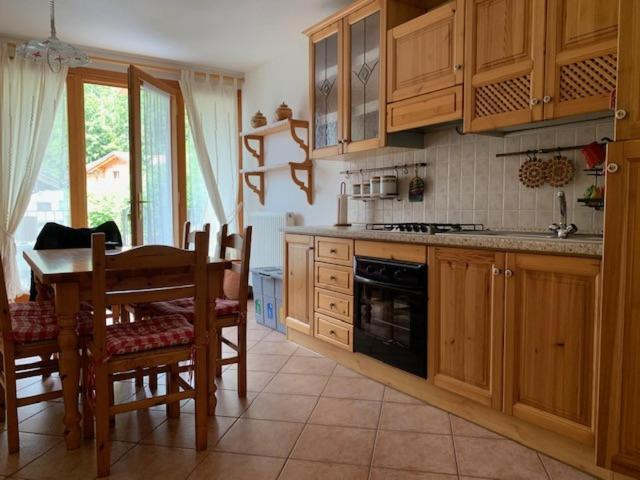 Ferienwohnung Chalet Arianna Molveno Exterior foto